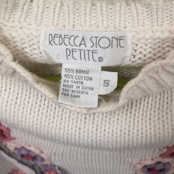 2/$15 top - Picture 2 of 4